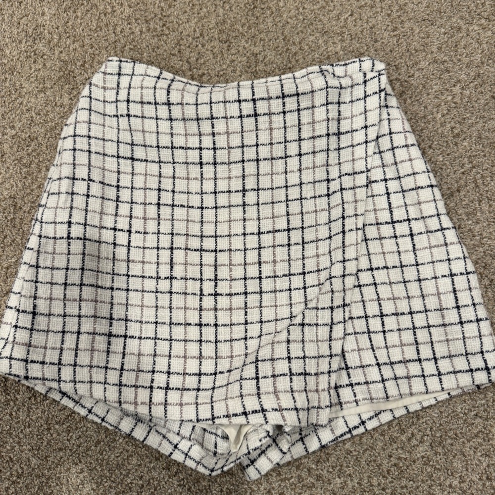 Abercrombie & Fitch White Tweed Grid Skort Wrap Front Shorts XS Navy Tan Plaid